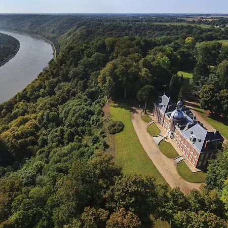 Allee Du Chateau *
